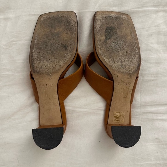 Dear Frances Heeled Sandal in Cognac - Picture 3 of 3